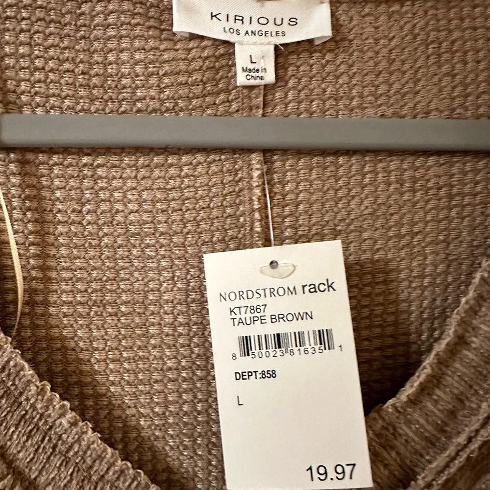 Kirious Los Angeles Long Sleeve Top - Picture 2 of 6